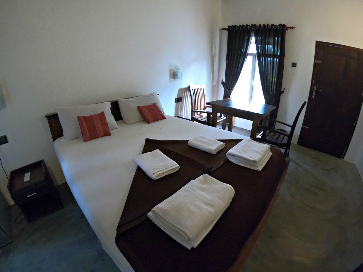 Luna Beach Hotel Nilaveli Zewnętrze zdjęcie